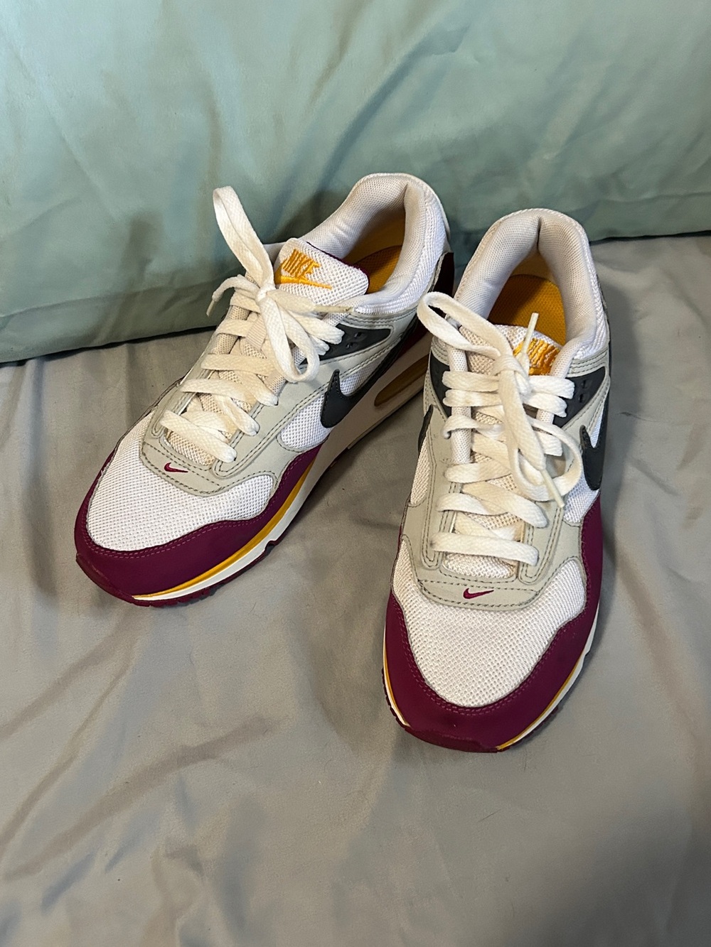 Nike Women’s White Gray Burgundy Sneakers with Yellow Accents - Picture 4 of 5